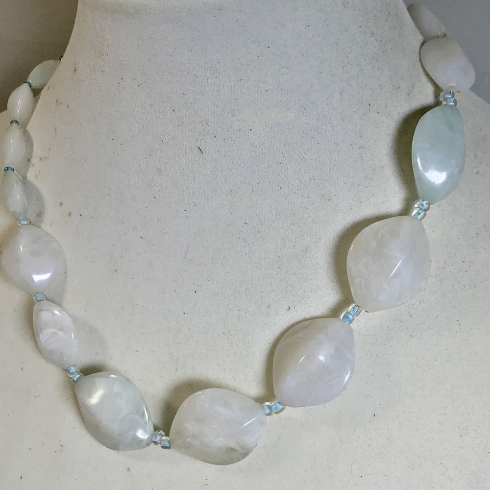 Gorgeous Chunky White Beaded 21” Necklace